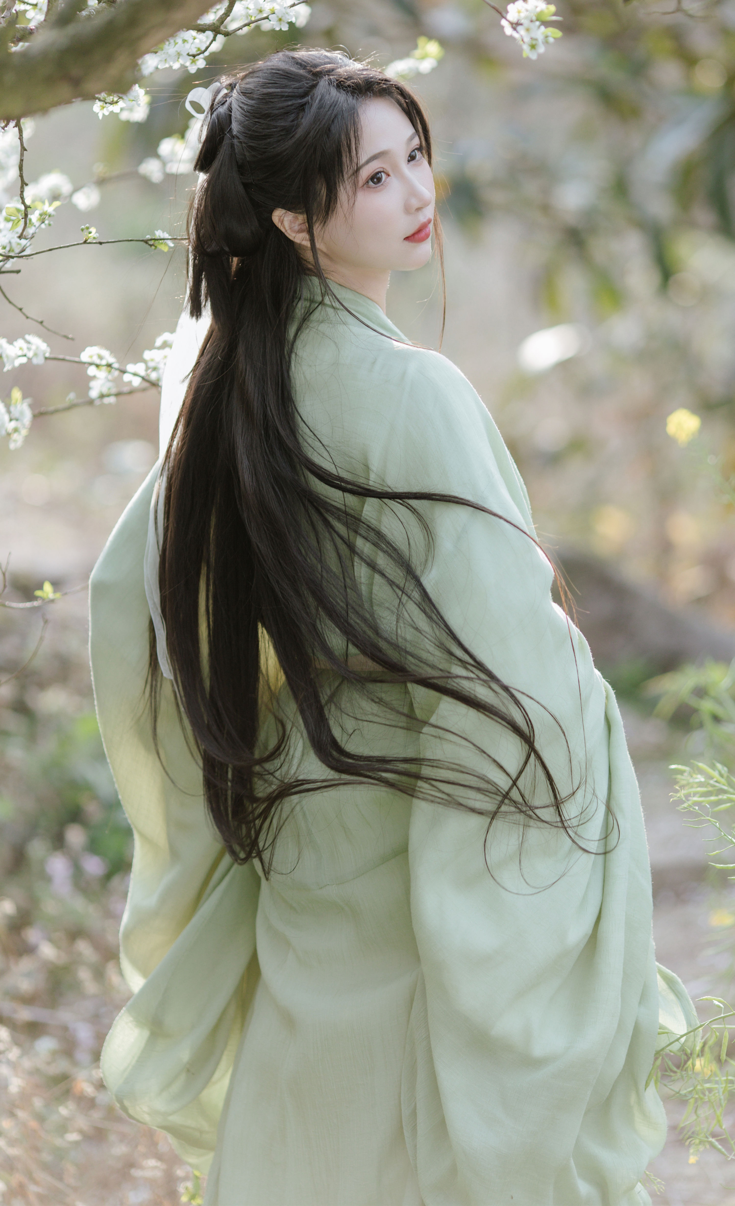 杏花吹满头 绮罗生的小苏苏