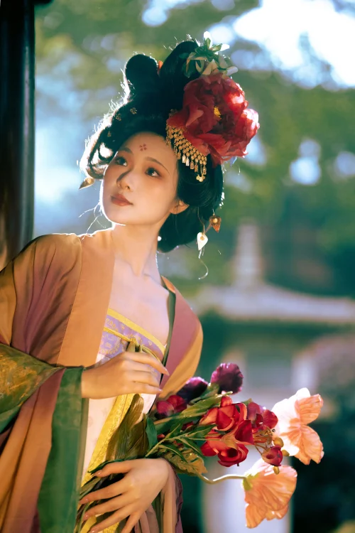 于梦中窥见大唐荣光 越月