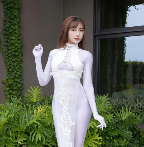 陆萱萱 白丝连体