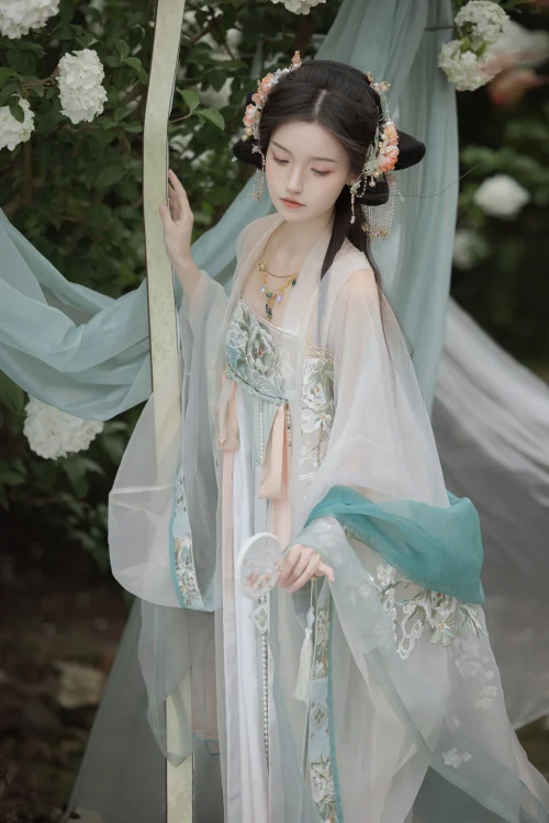 看尽长安花 抱走柒柒