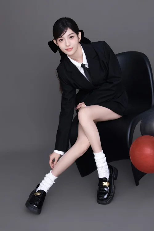 闯入黑色迷雾 白了还想白