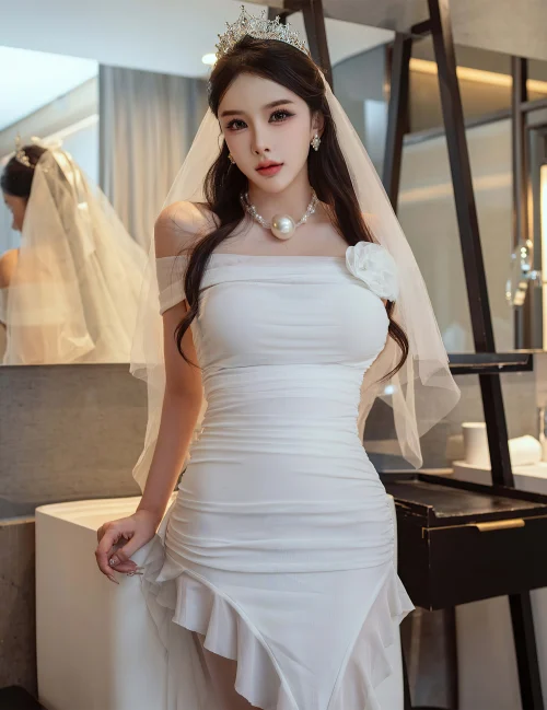 李丽莎白色婚纱